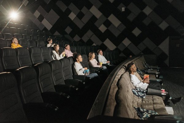 Opéras de Paris : entre histoire, architecture et magie des spectacles